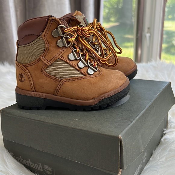 Timberland Booties - Picture 2 of 6